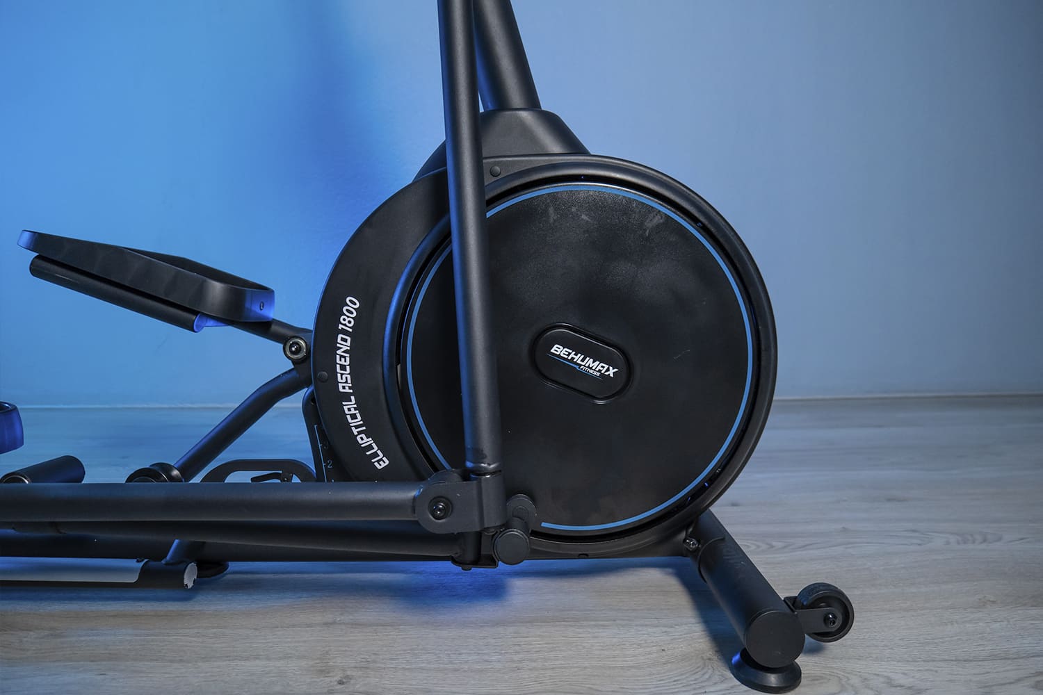 Elliptical Ascend 1800 profesional fitness