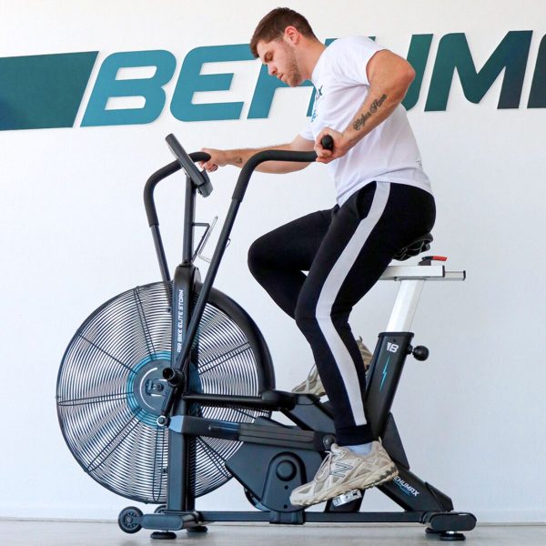 air-bike-elite-storm em funcionamento