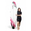 neopreno-corto-ocean-be-wave-mujer-con-tabla-de-surf