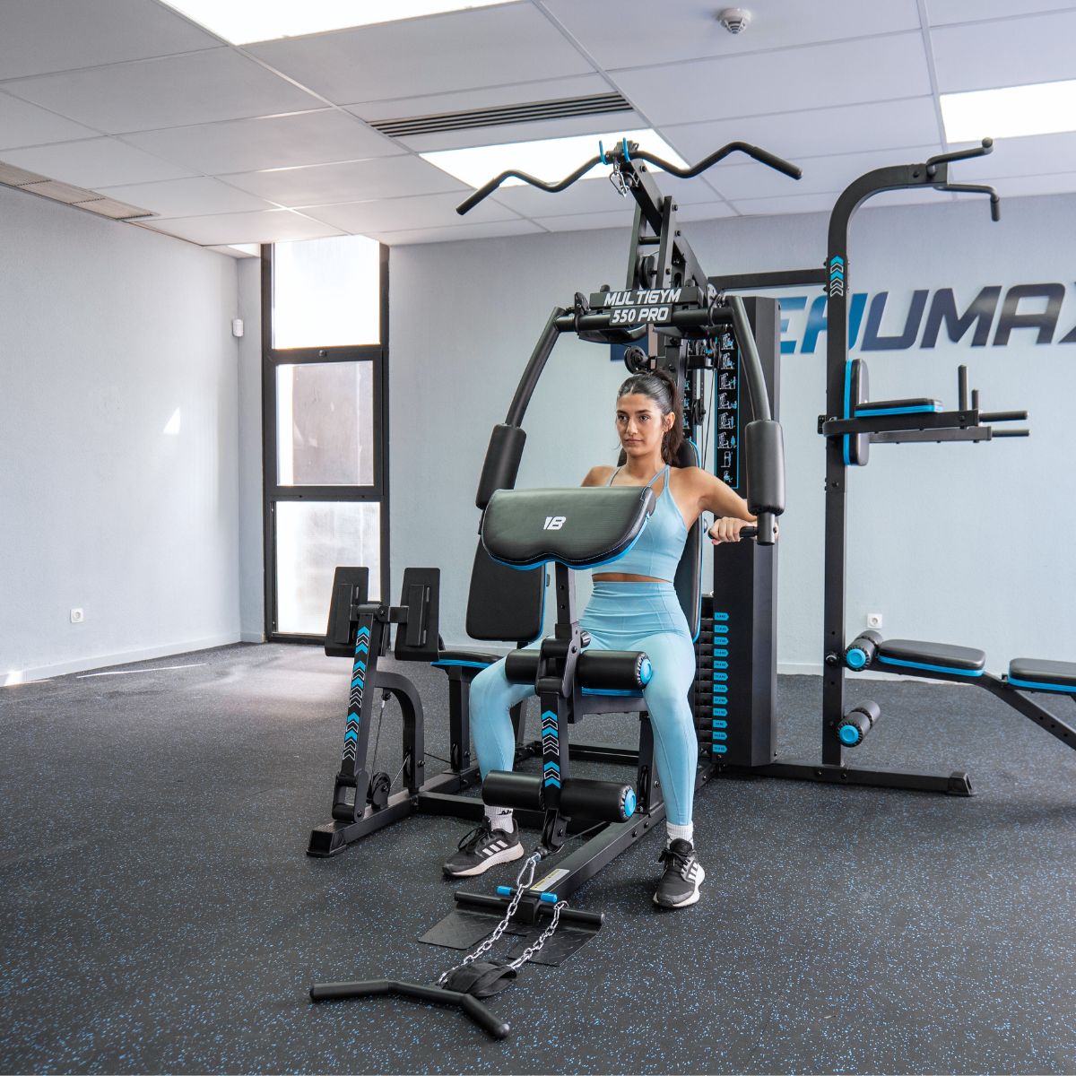 maquinas-multifuncion-de-musculacion-behumax