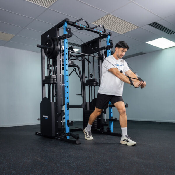 ejercicio cruce de poleas rack smith 900