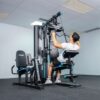 Multigym 570 pro com suporte para peito